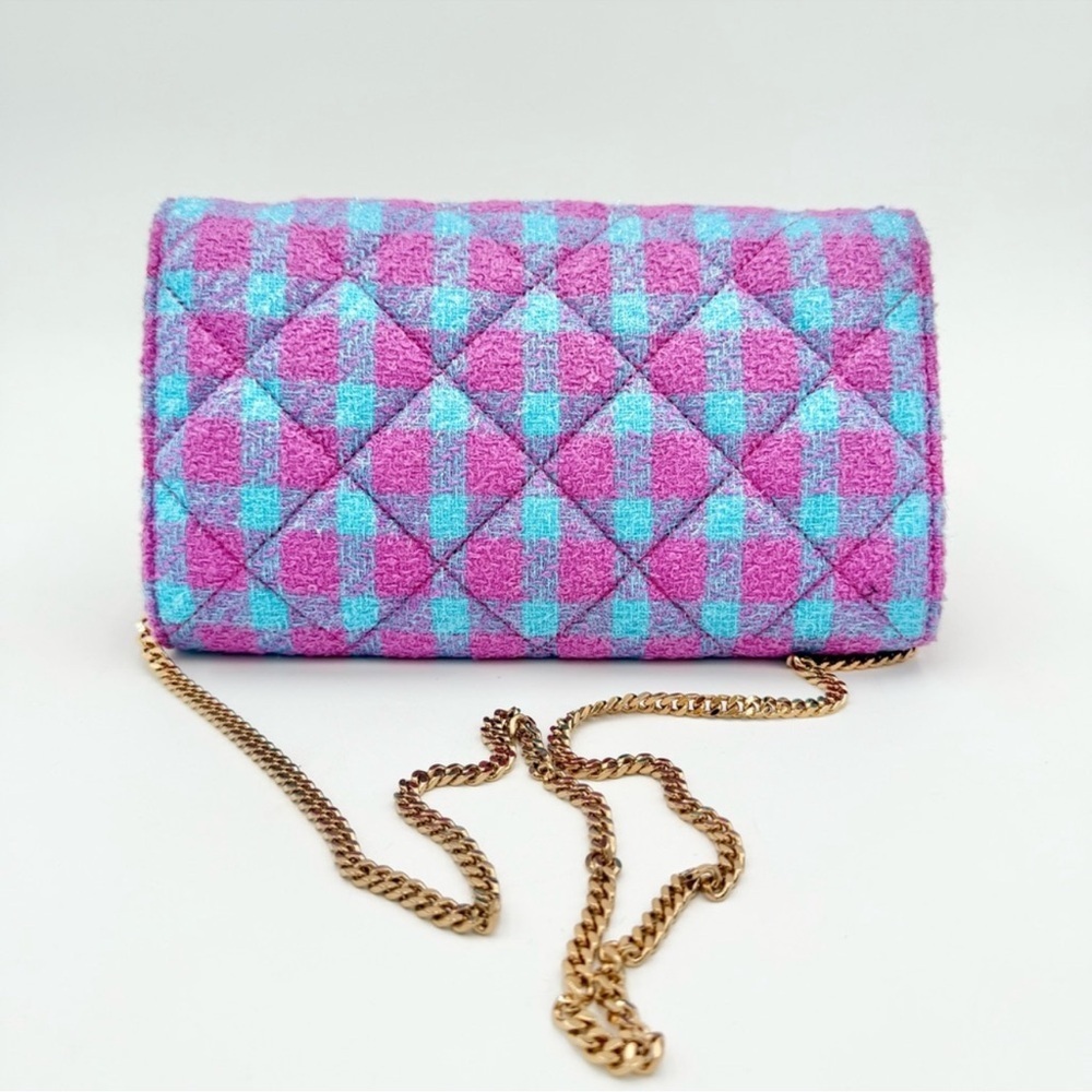 Versace Medusa Quilted Tweed Wallet/Crossbody with Lambskin Leather Interior NWT - Picture 3 of 12